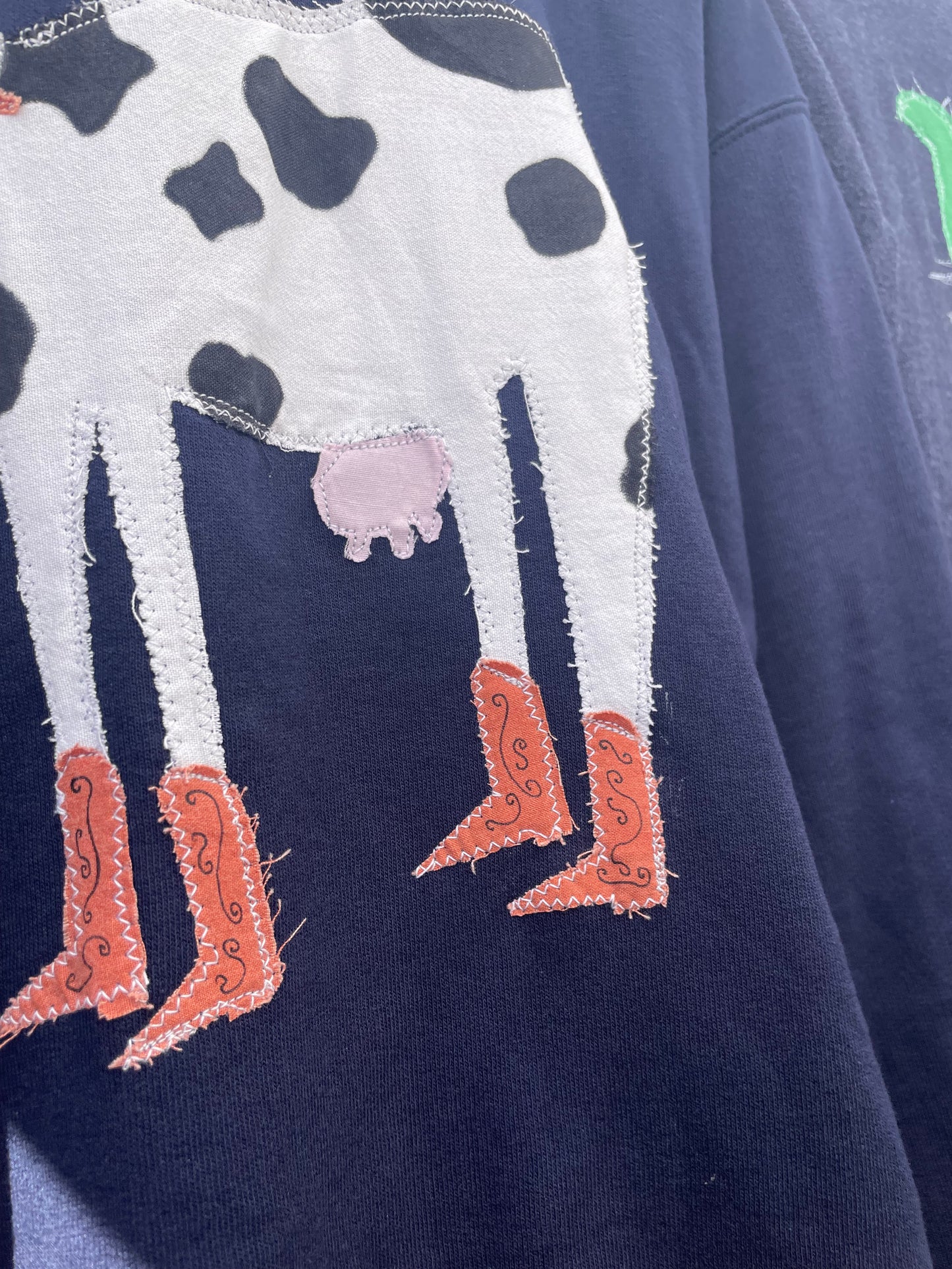 COWGIRL SWEATSHIRT (M)