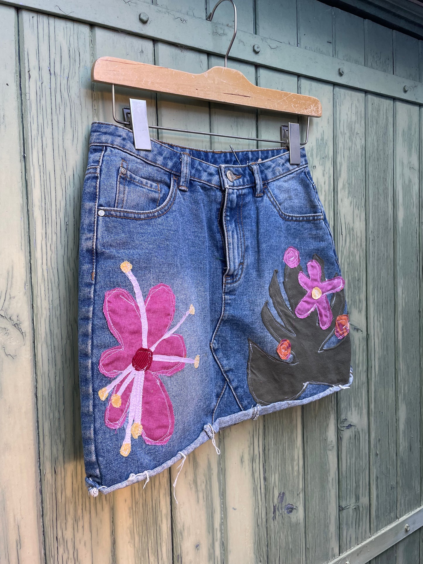 JUPE FLEURS JEANS (S/36)